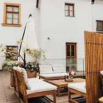 Nm Boutique 4*