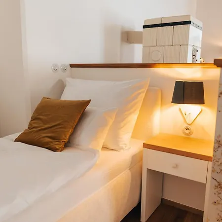 Nm Boutique 4* Όλομουτς