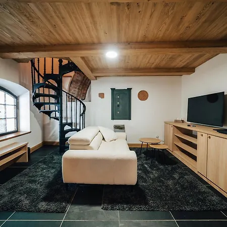 Nm Boutique Πανσιόν Όλομουτς