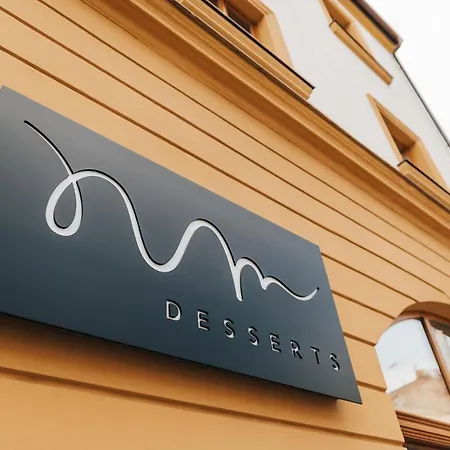 Nm Boutique Όλομουτς